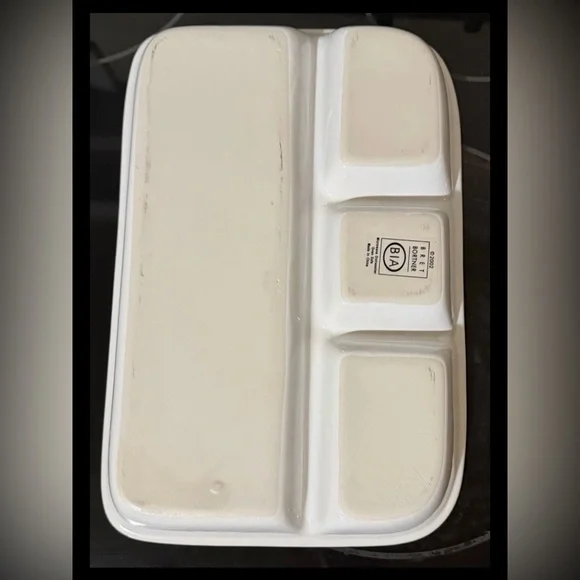 Crate And Barrel Bret Bortner Ceramic TV Tray Divided Plates White Set Of 2 - Picture 3 of 5